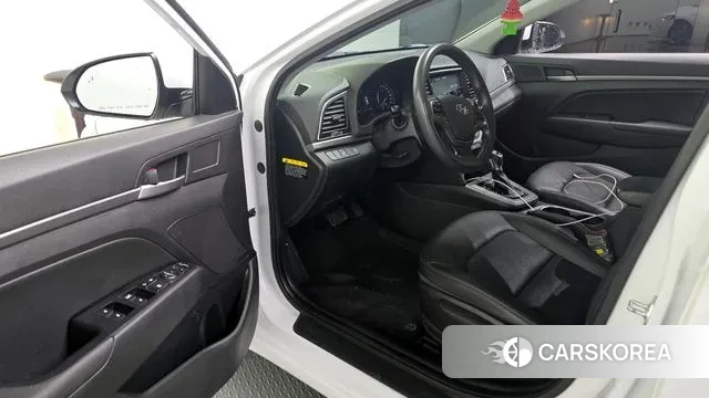 Hyundai Avante AD id 3014045 из Кореи 20