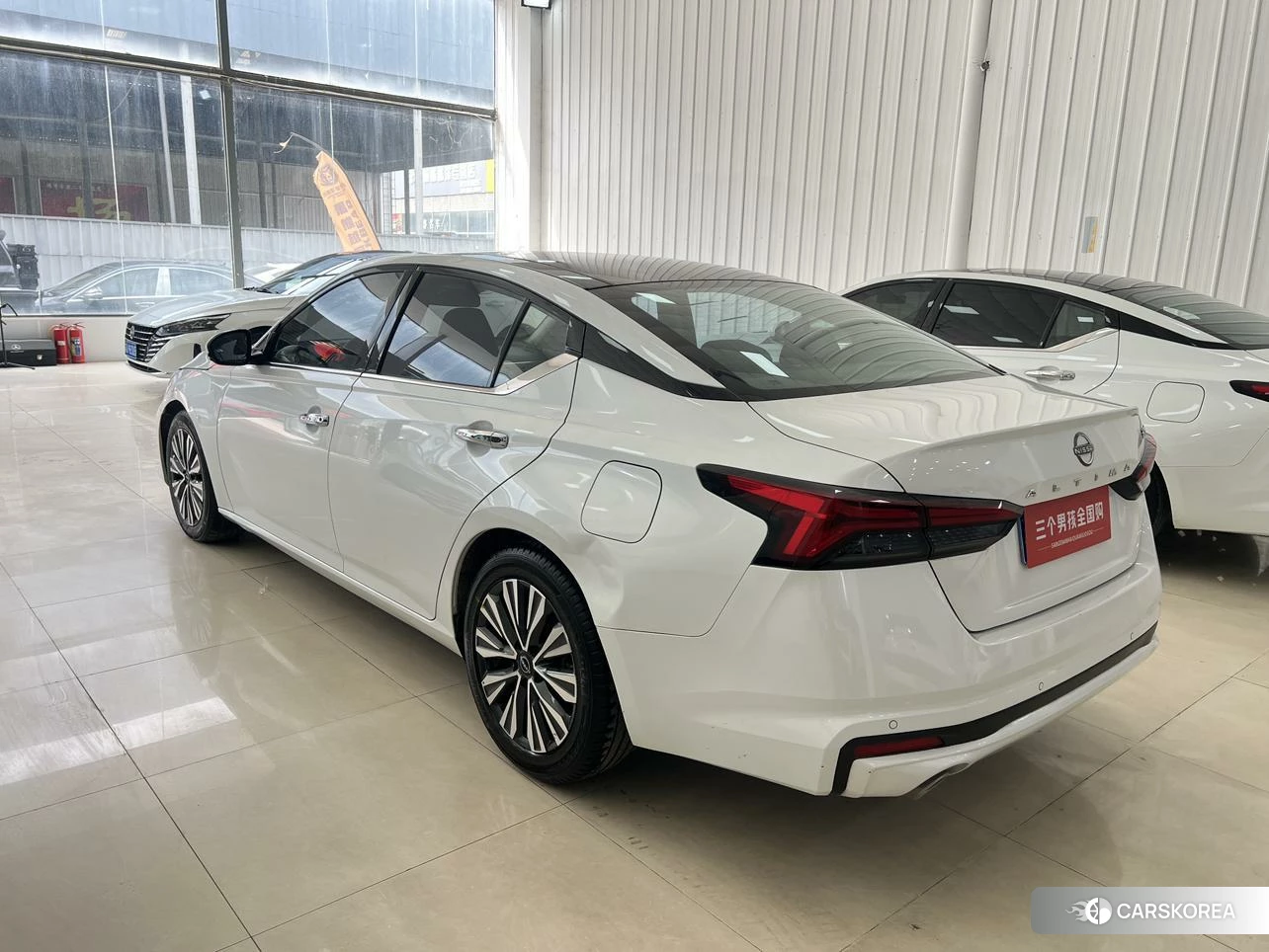 Nissan Teana id 4419364 из Китая 10