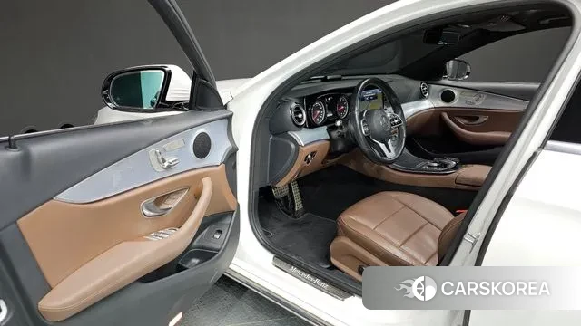 Mercedes-Benz E-Class W213 id 3713510 из Кореи 20