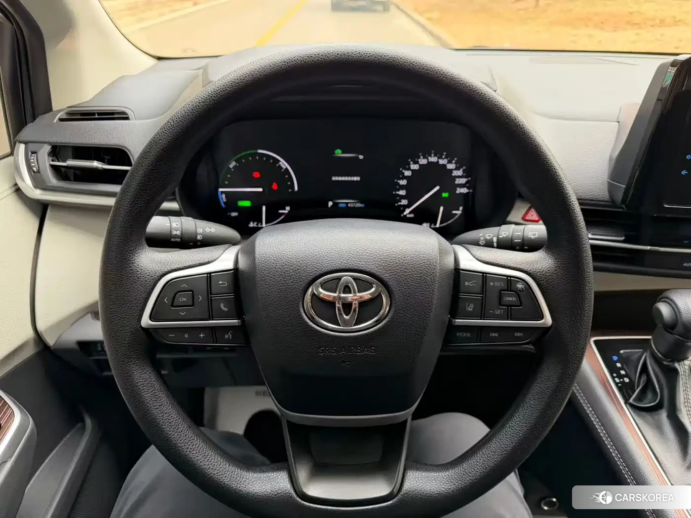 Toyota Sienna id 4589492 из Китая 16