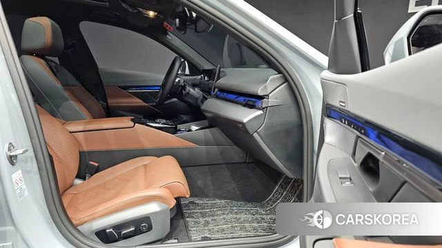 BMW 5 Series (G60) id 3805431 из Кореи 20