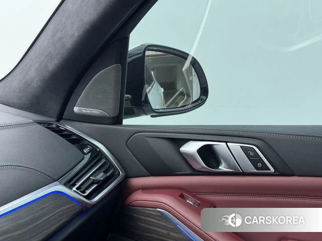 BMW X5 id 4380441 из Китая 28