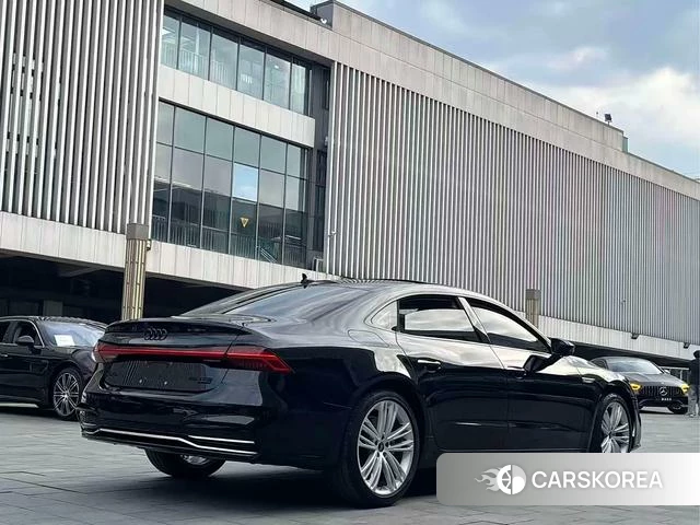 Audi A7L id 4300021 из Китая 15
