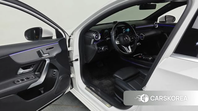 Mercedes-Benz A-Class W177 id 3923994 из Кореи 20