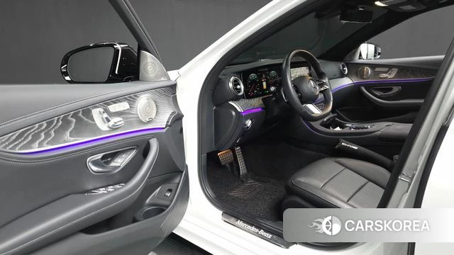 Mercedes-Benz E-Class W213 id 4443865 из Кореи 34