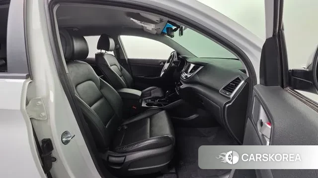 Hyundai All New Tucson id 3351253 из Кореи 20