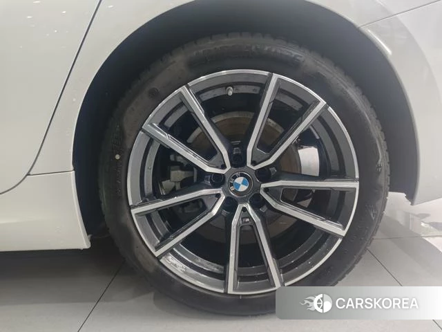 BMW 3 series id 4313367 из Китая 11