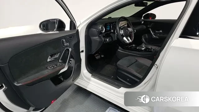 Mercedes-Benz A-Class W177 id 3472536 из Кореи 20