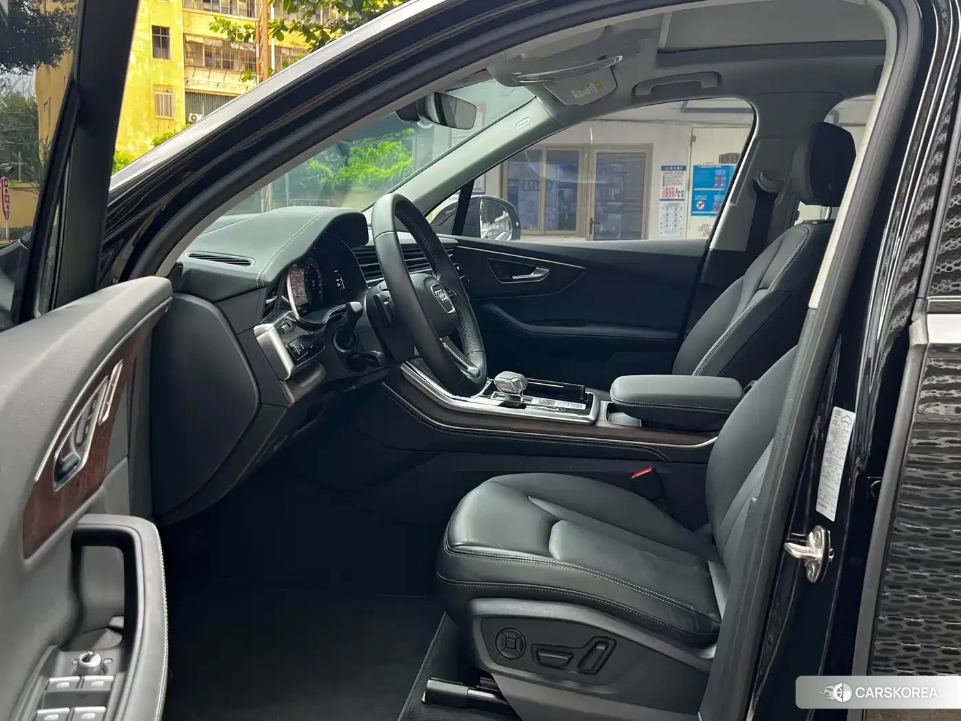 Audi Q7 id 4629594 из Китая 33