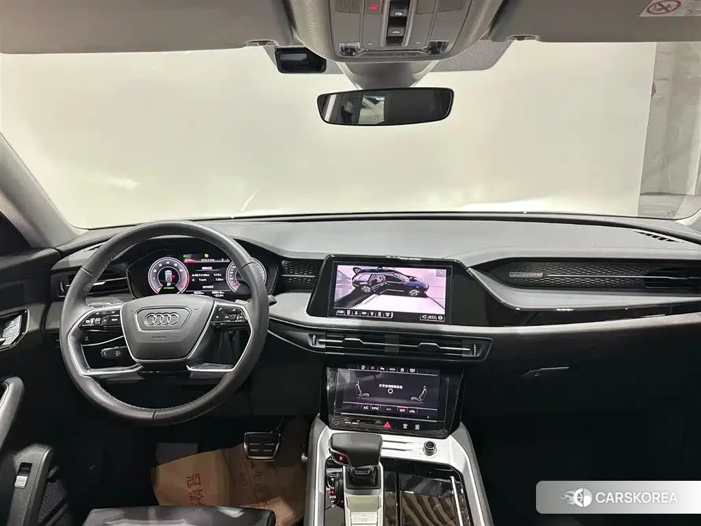 Audi Q6 id 4545636 из Китая 15