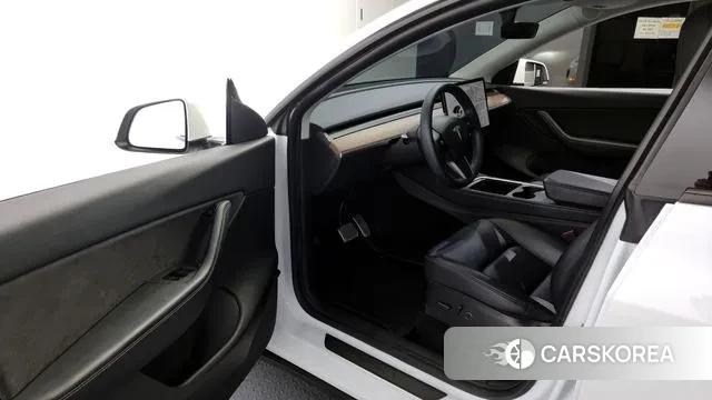 Tesla Model Y id 3232546 из Кореи 20