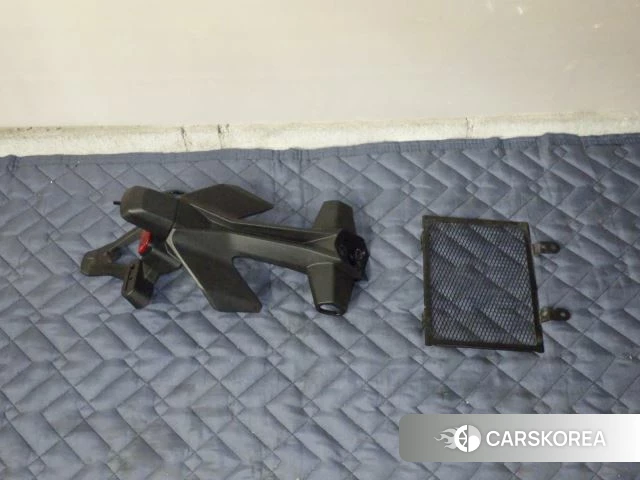 Yamaha YZF-R1 id 4289692 из Японии 10