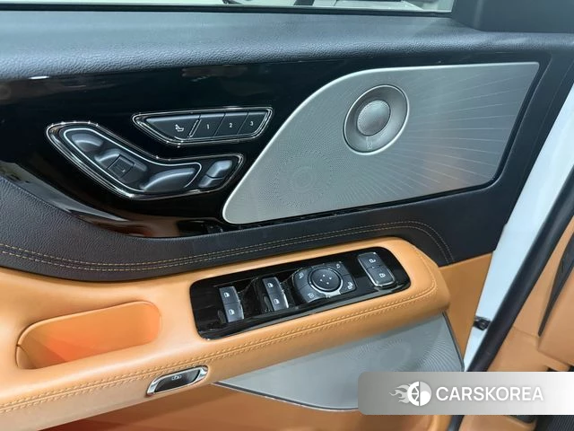 Lincoln Aviator 2nd generation id 4640988 из Кореи 12