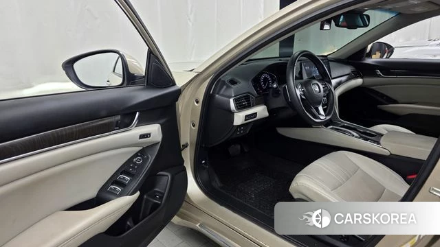 Honda Accord 10th Generation id 4626242 из Кореи 31