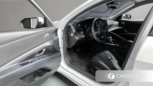 Hyundai Avante Hybrid (CN7) id 3384022 из Кореи 20