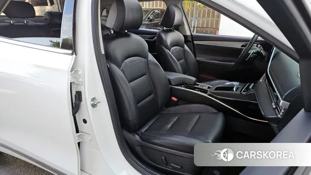 Hyundai The New Grandeur IG id 3349083 из Кореи 20