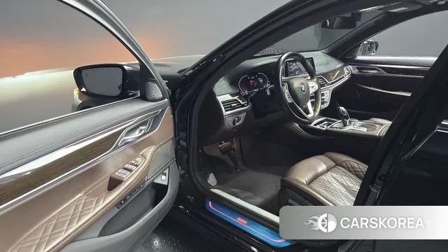 BMW 7 Series (G11) id 3592176 из Кореи 20