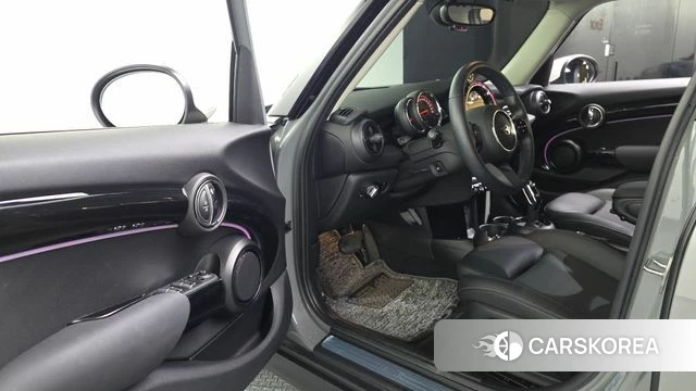 Mini Cooper id 4566949 из Кореи 31
