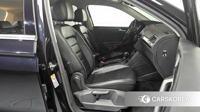 Volkswagen Tiguan second Generation id 3796000 из Кореи 20