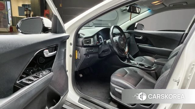 Kia Niro id 4411415 из Кореи 32