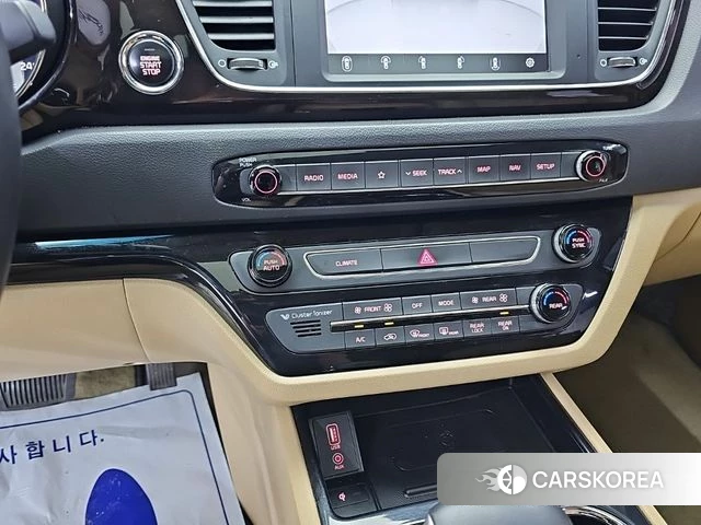 Kia The New Carnival id 4760418 из Кореи 19
