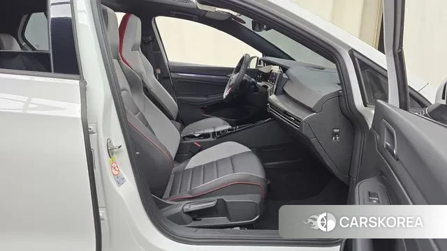 Volkswagen Golf 8th Generation id 3052768 из Кореи 20