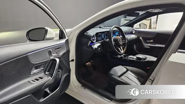 Mercedes-Benz A-Class W177 id 3463864 из Кореи 20