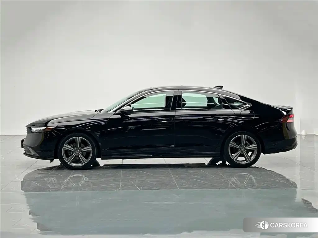 Honda Accord id 4577607 из Китая 22