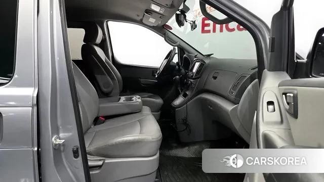 Hyundai The New Grand Starex id 3718404 из Кореи 20