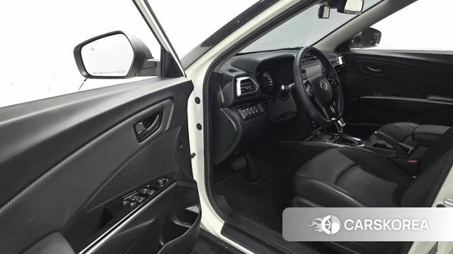 Ssangyong The New Tivoli id 4395195 из Кореи 31