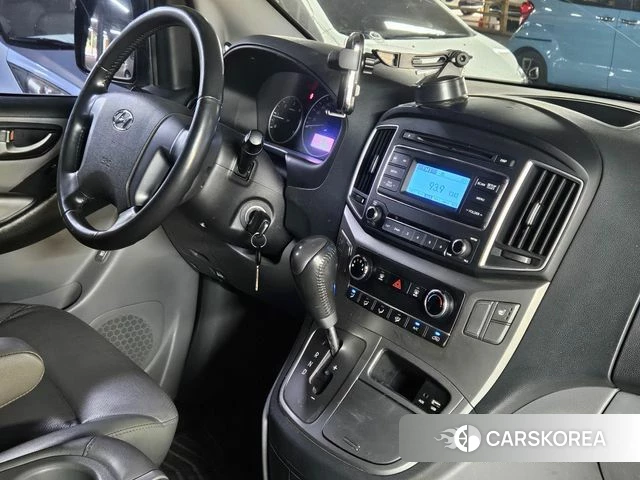 Hyundai The New Grand Starex id 4703328 из Кореи 20