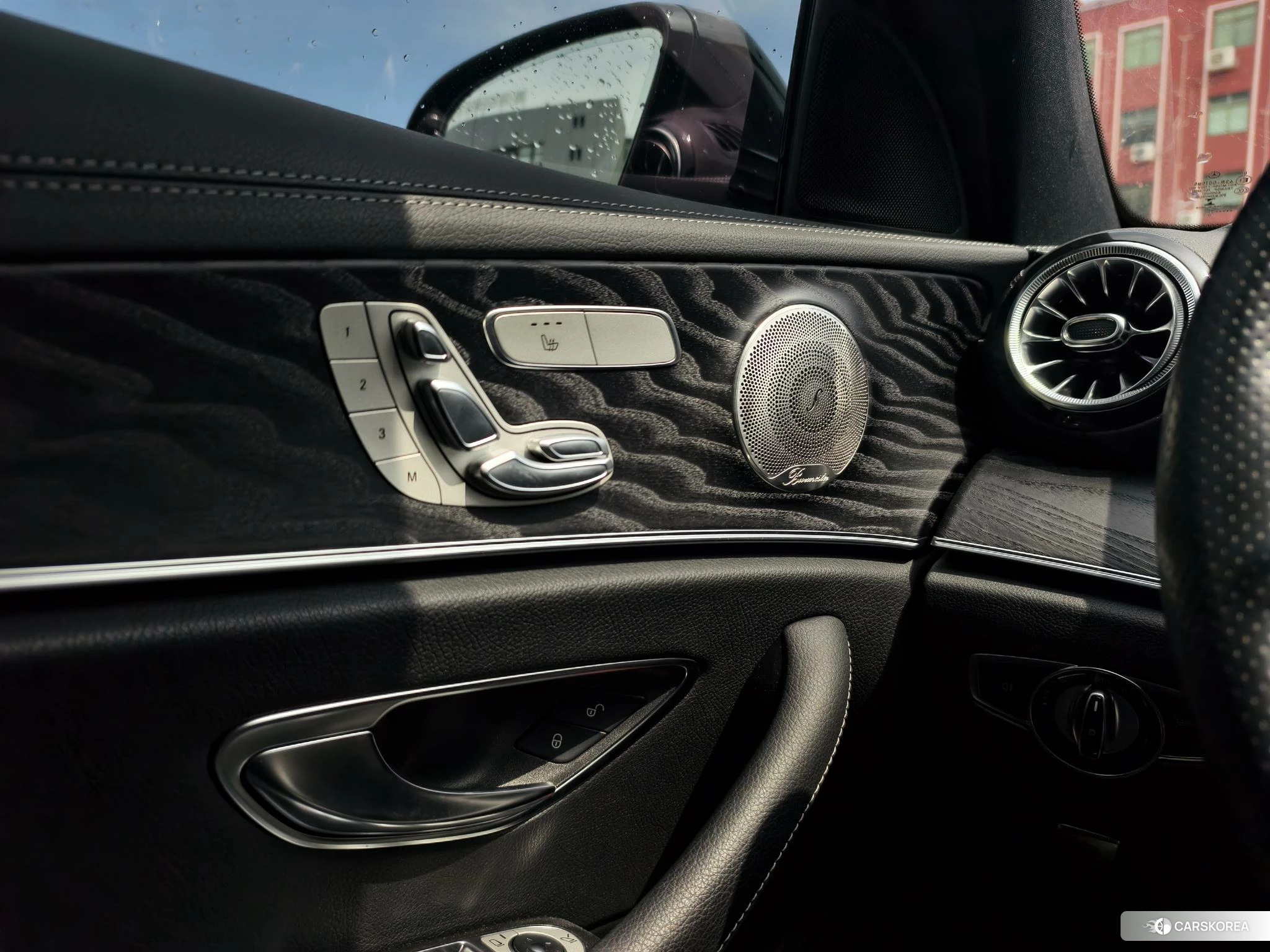 Mercedes-Benz E-class (imported) id 4420465 из Китая 23