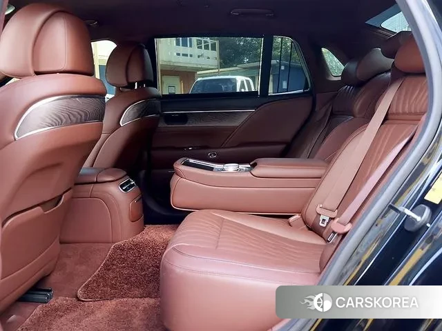 Genesis G90 (RS4) id 3263213 из Кореи 20