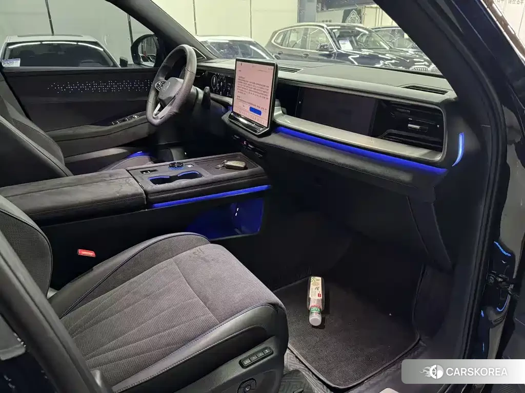 Volkswagen Touareg id 4599585 из Китая 10