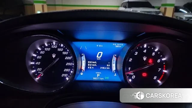 Maserati Quattroporte id 2997747 из Кореи 12