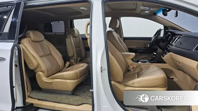 Kia The New Carnival id 3505419 из Кореи 20