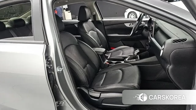 Kia The New K3 2nd generation id 3701996 из Кореи 20