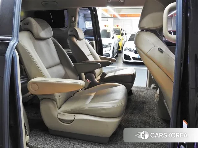 Kia The New Carnival id 3098233 из Кореи 20