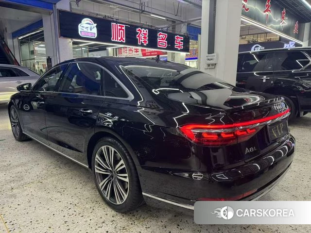 Audi A8 id 4391992 из Китая 14