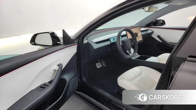 Tesla Model 3 id 4665270 из Кореи 34