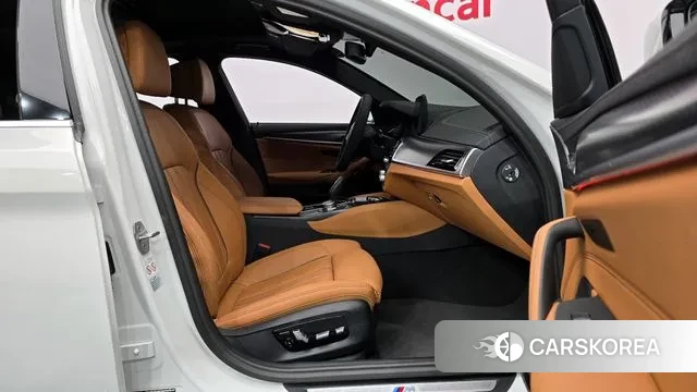 BMW 5 Series (G30) id 3533865 из Кореи 20