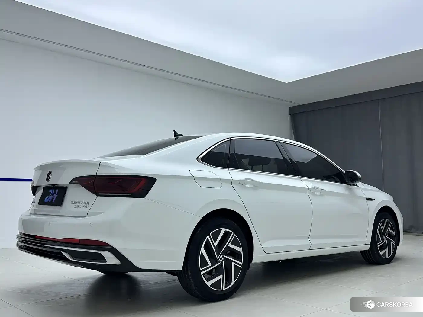 Volkswagen Sagitar id 4629572 из Китая 21