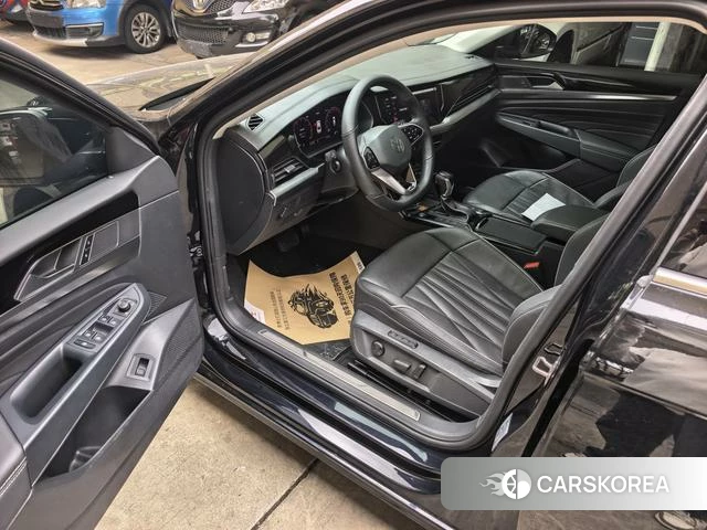 Volkswagen Passat id 4290281 из Китая 16
