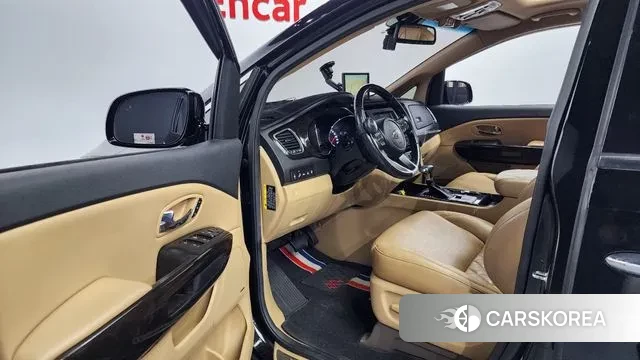 Kia The New Carnival id 3024701 из Кореи 20