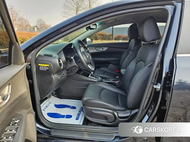 Kia Come New K3 id 3694889 из Кореи 20