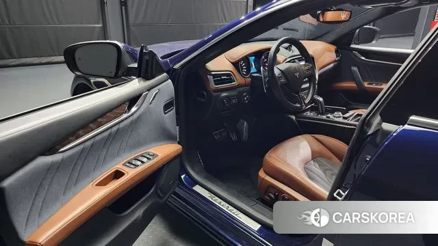 Maserati Ghibli id 3226278 из Кореи 20