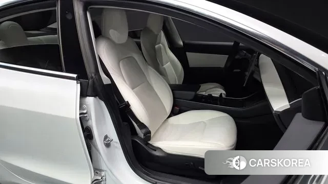 Tesla Model 3 id 3324347 из Кореи 20