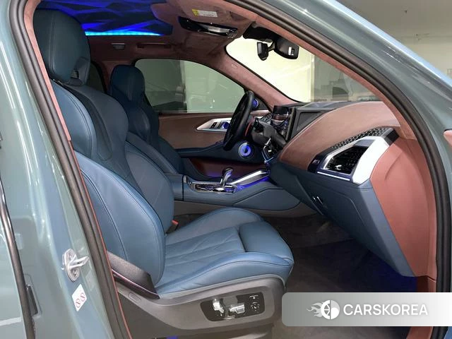 BMW XM id 4264063 из Китая 23