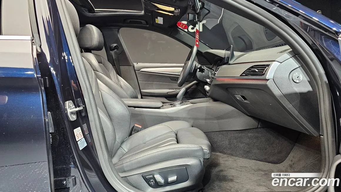 BMW 5 Series (G30) id 1798898 из Кореи 20