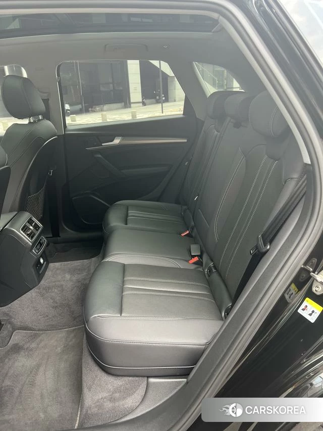 Audi Q5L id 4274497 из Китая 20